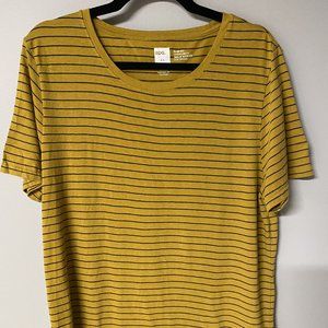 Men's BDG Striped T-shirt - size L